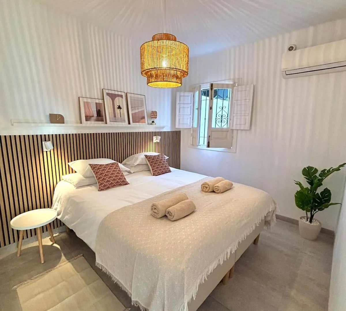 New Apartment With Sea View, Big Terrace & Pools Nerja